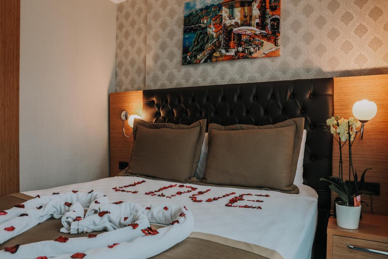Otel Grand Lark Provincia di Istanbul Esterno foto