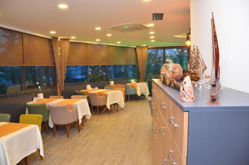 Otel Grand Lark Provincia di Istanbul Esterno foto