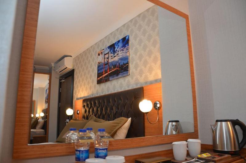 Otel Grand Lark Provincia di Istanbul Esterno foto