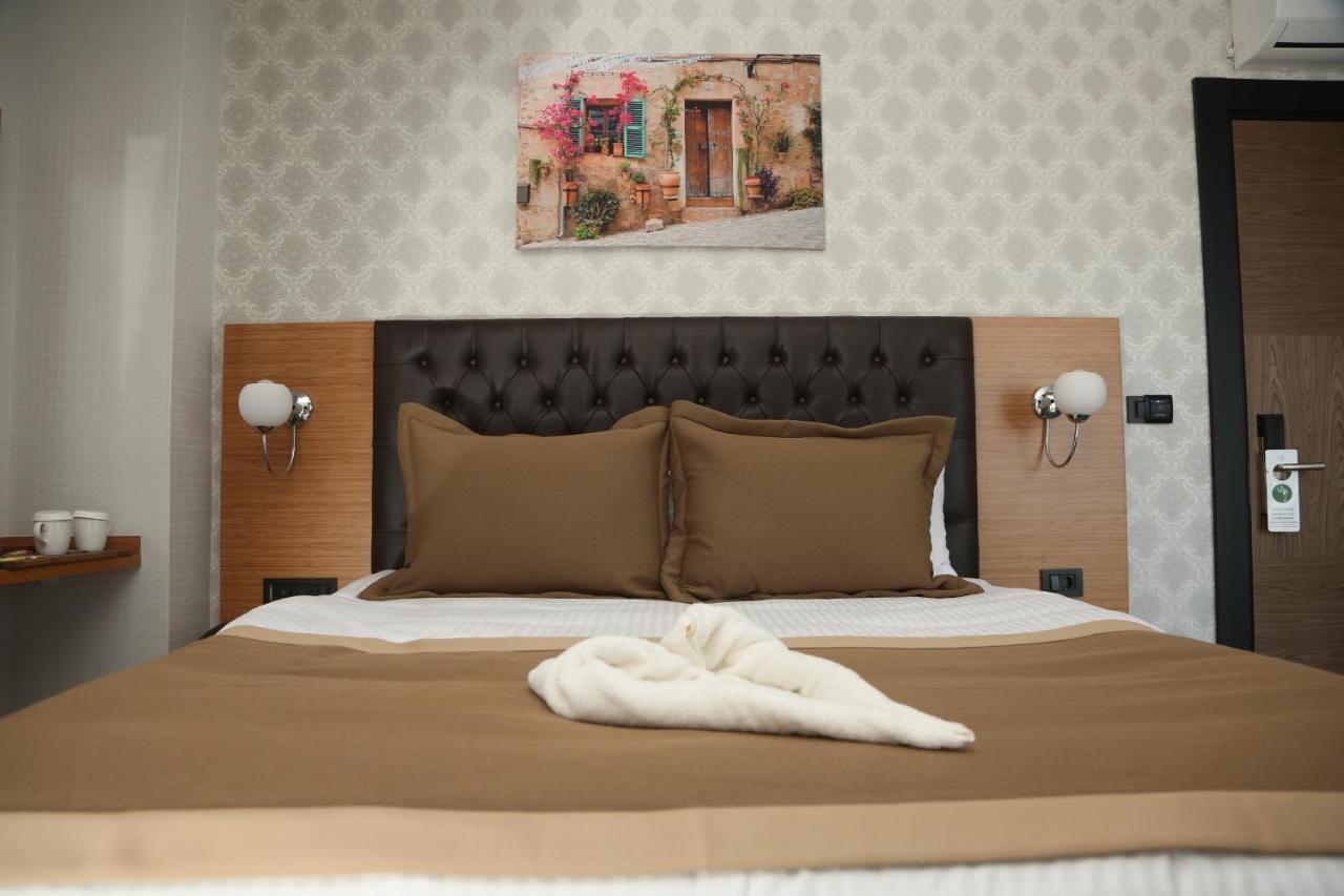 Otel Grand Lark Provincia di Istanbul Esterno foto