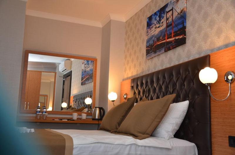 Otel Grand Lark Provincia di Istanbul Esterno foto