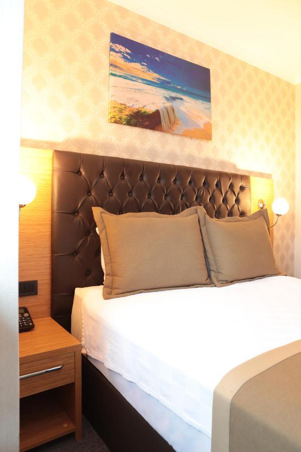 Otel Grand Lark Provincia di Istanbul Esterno foto