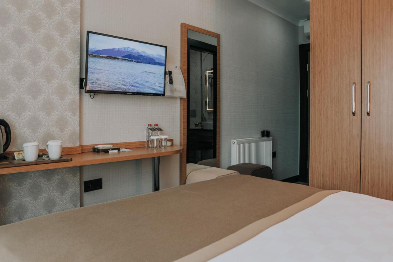 Otel Grand Lark Provincia di Istanbul Esterno foto