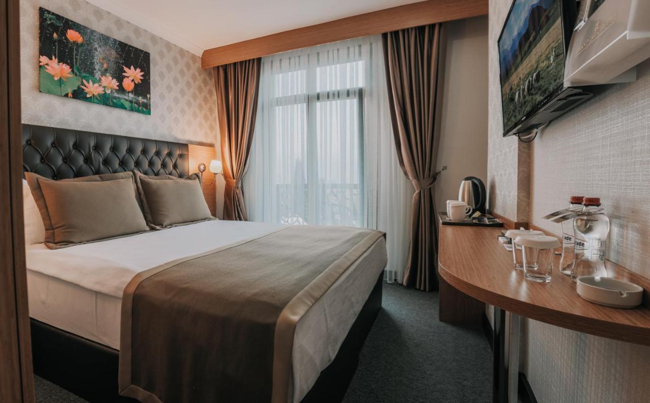 Otel Grand Lark Provincia di Istanbul Esterno foto
