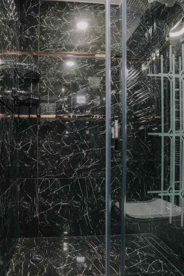 Otel Grand Lark Provincia di Istanbul Esterno foto